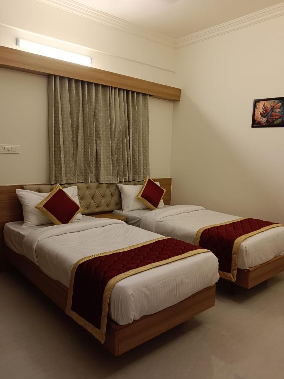 Krishna Inn Μπανγκαλόρ Εξωτερικό φωτογραφία