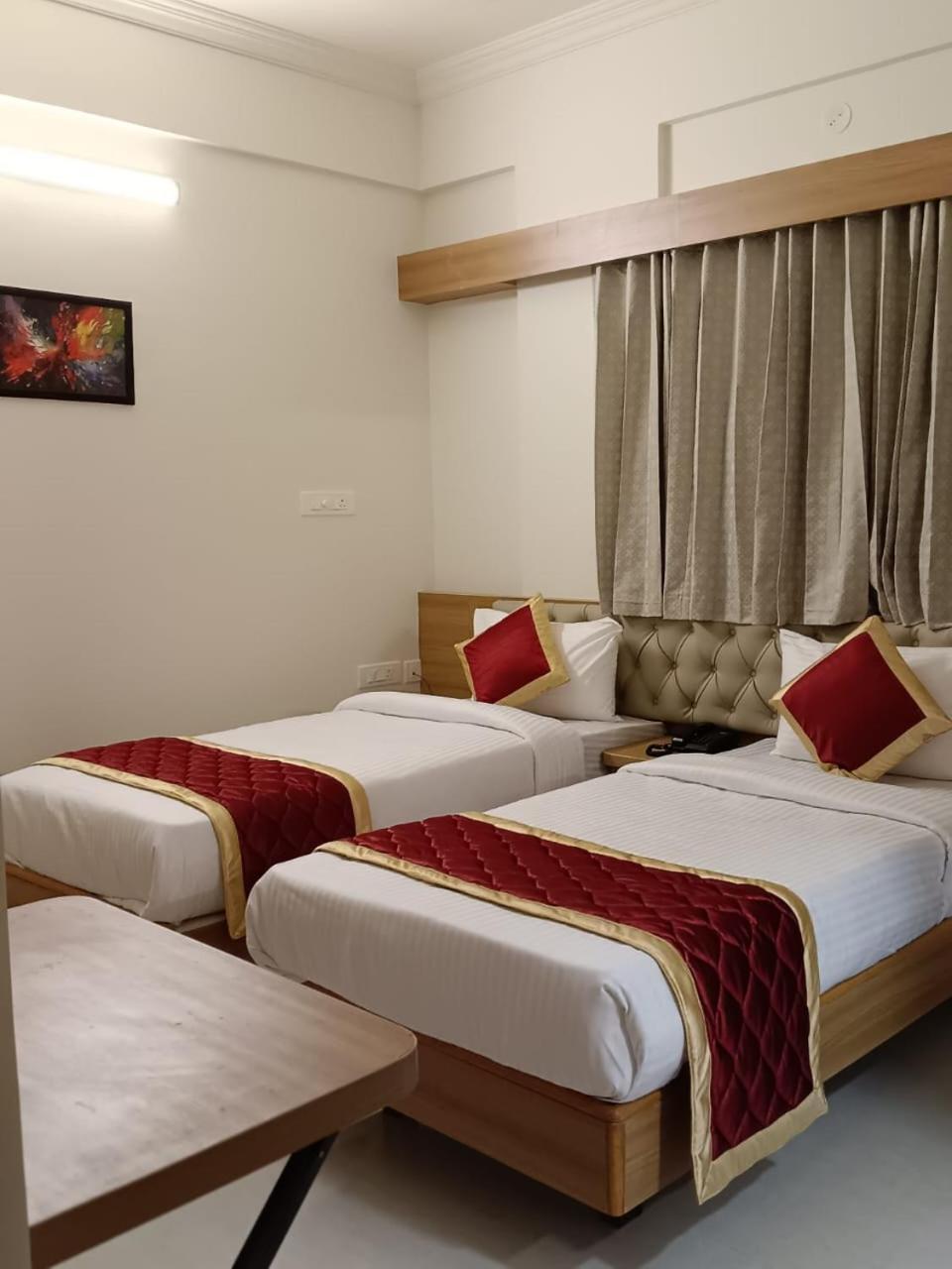 Krishna Inn Μπανγκαλόρ Εξωτερικό φωτογραφία
