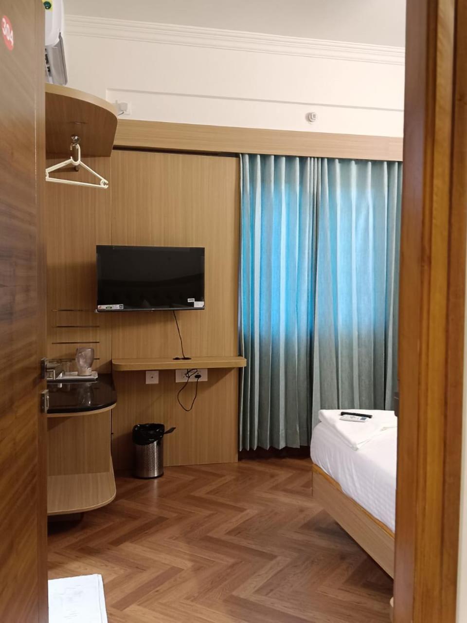 Krishna Inn Μπανγκαλόρ Εξωτερικό φωτογραφία